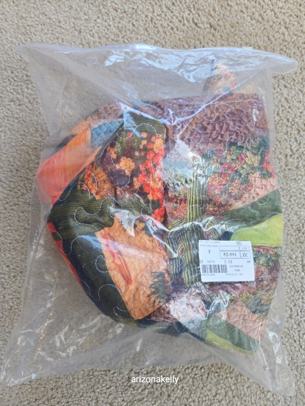 NWT Quilted Fabric Duffel Zippered Bag Cactus Desert Saguaro Arizona Southwest - Picture 11 of 12